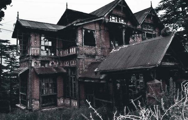 haunted places in India